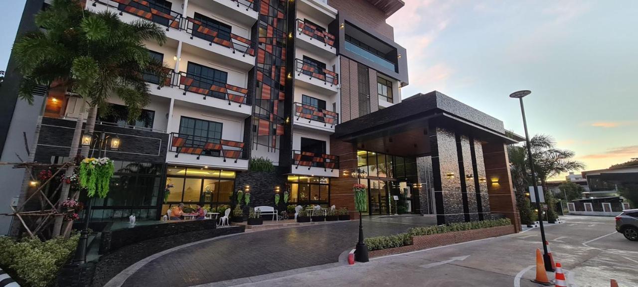 The Room Boutique Hotel Sakon Nakhon Zewnętrze zdjęcie