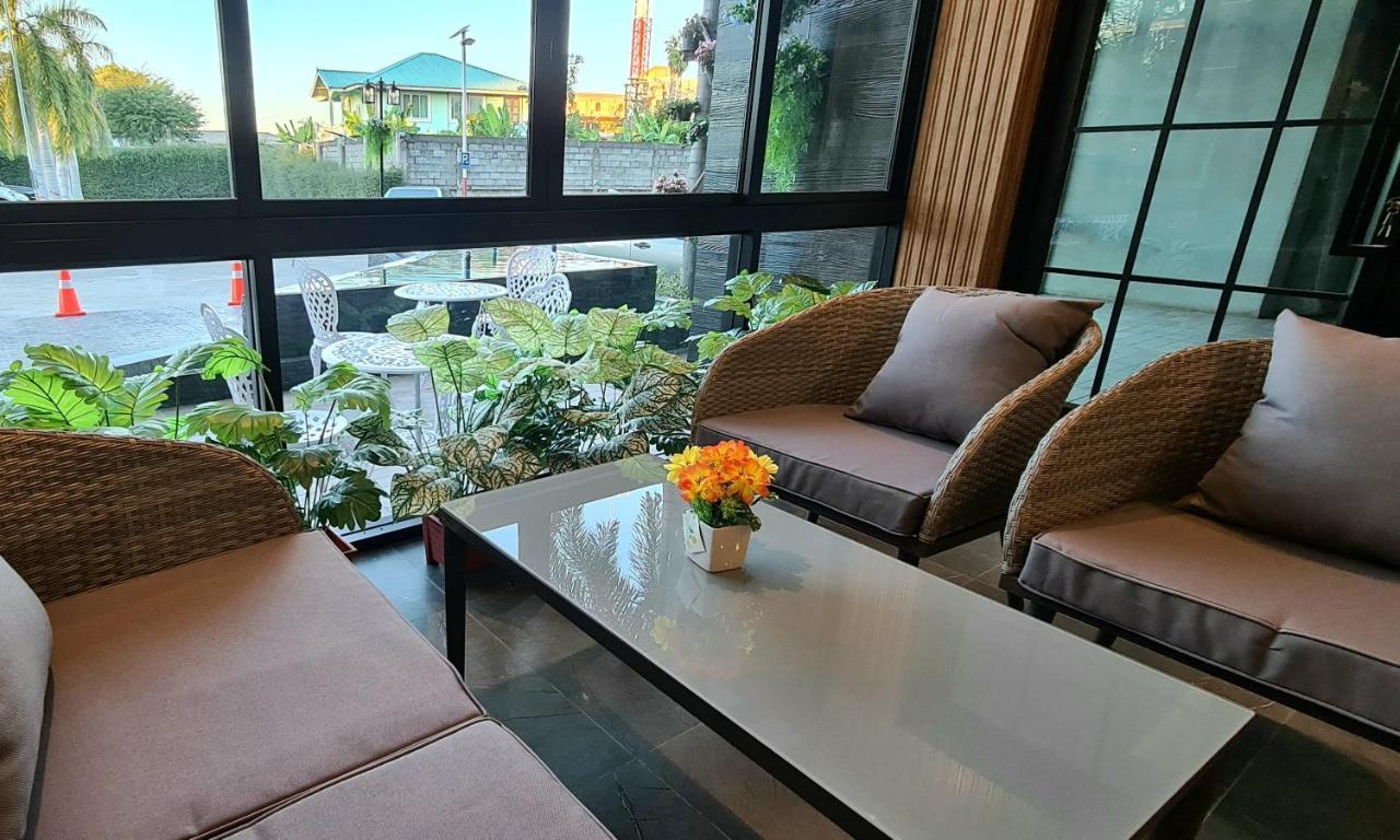 The Room Boutique Hotel Sakon Nakhon Zewnętrze zdjęcie