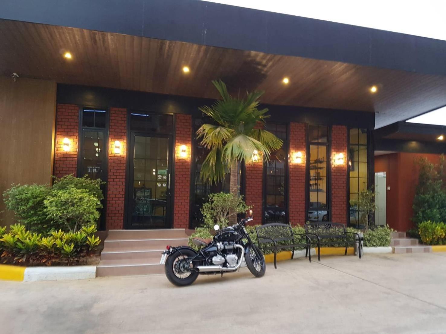 The Room Boutique Hotel Sakon Nakhon Zewnętrze zdjęcie